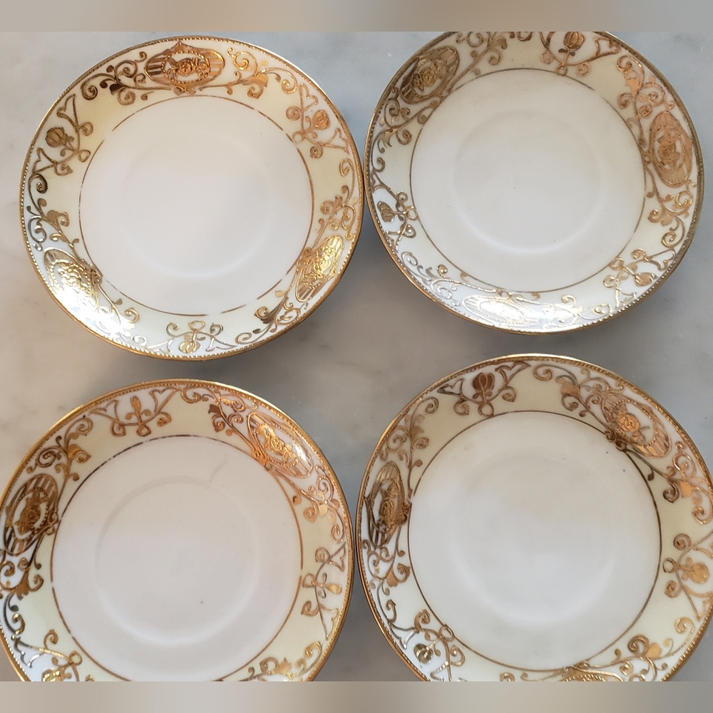 Set Of 4 Small Saucer Nippon 16034